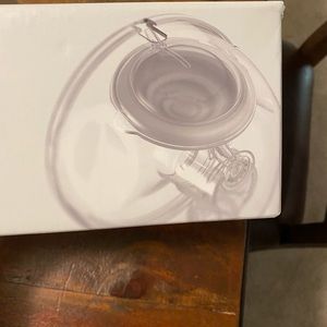 Spectra collection cups for pumping